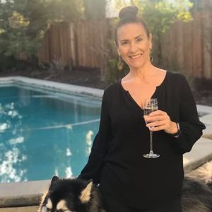 Meet your Posher, Toni